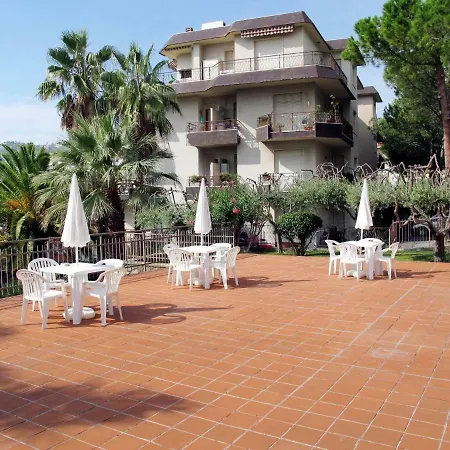 Locazione Turistica Casa Cosetta * Sanremo